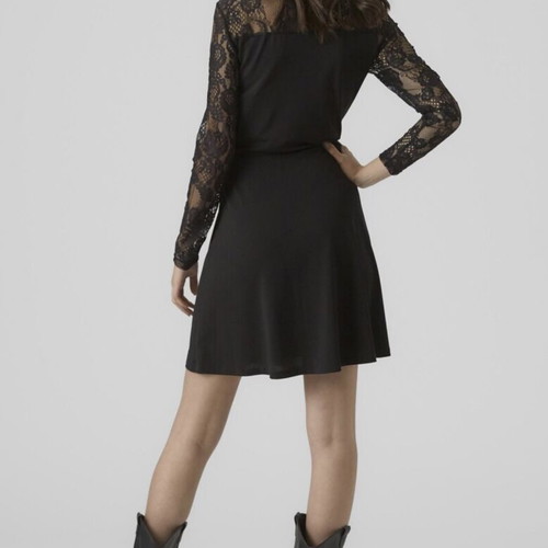 Vero Moda dress black with elastic lace, new, size S