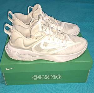 Παπούτσια μπάσκετ Nike Giannis Imortality 3 No44.5