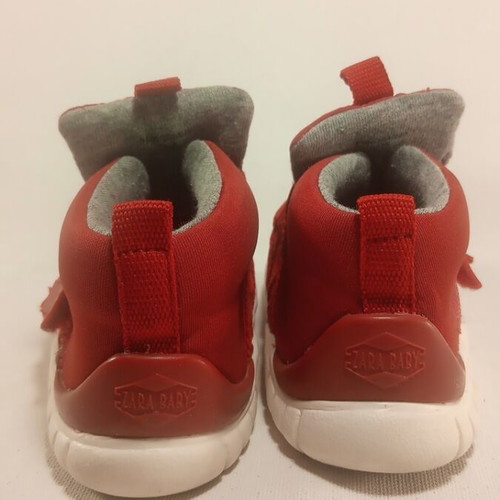 Παπούτσια Zara Baby κόκκινα νούμερο 22 σαν καινούργιο, αφορετα