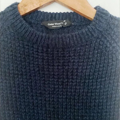 Cedar Wood State sweater dark blue men's like new