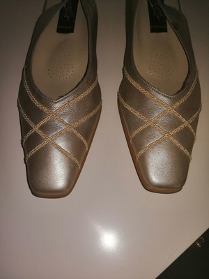 Women's shoes used made in Italy size 40