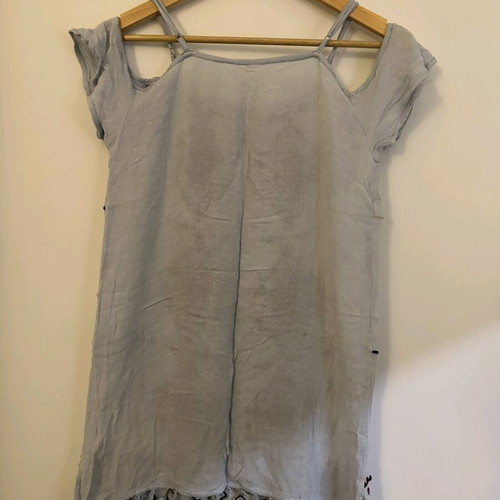 Boho women's blouse like new, size Small, light blue