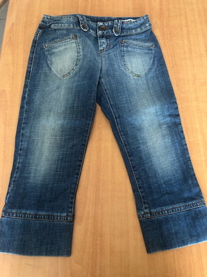 Branded women's bell-bottom pants like new