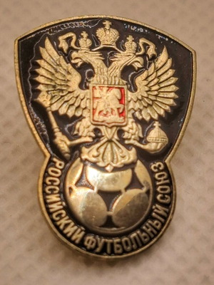 Collectible pin of Russian football federation like new