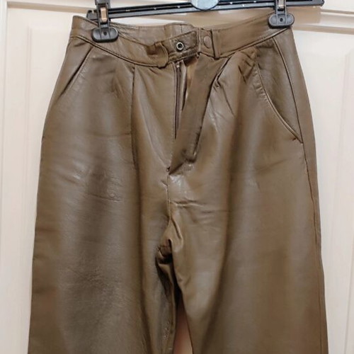 Vintage women's high-waisted leather pants, khaki green, made in Italy
