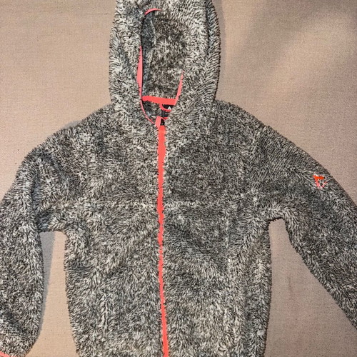 Winter clothes for girl 8 years like new, pack of 4 pieces