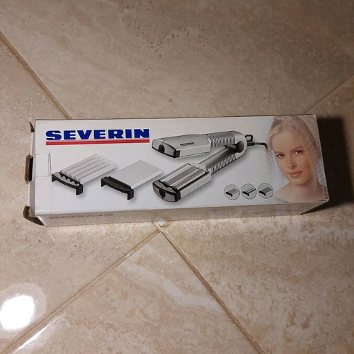 Hair styling device new with 3 different styles