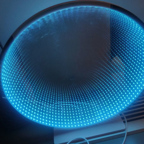 Infinity mirror used with small scratches
