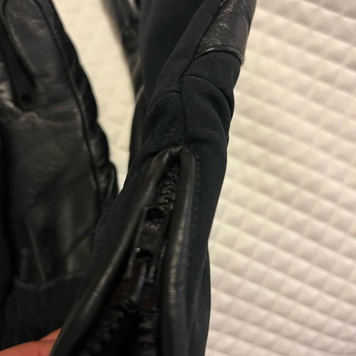 Columbia Titanium gloves like new, black, motorcycle