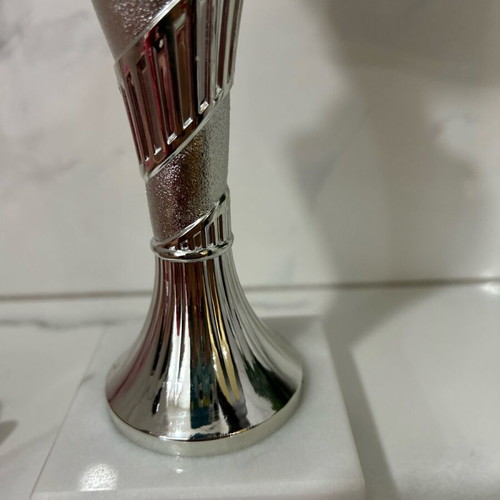 Κύπελλο βραβείου σαν καινούργιο, ύψος 31,5 εκ., μαρμάρινη βάση
