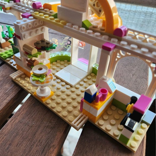 Lego Friends Heartlake City Organic Café used, incomplete set