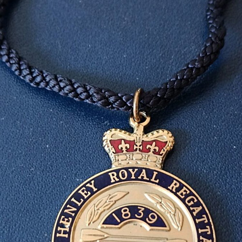 Rare Henley Royal Regatta 150th Anniversary badge like new