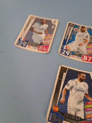 Real Madrid Benzema and Carvajal cards used