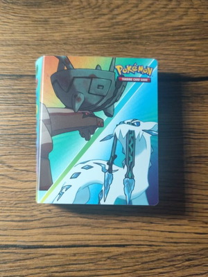 Pokémon TCG πακέτο καρτών σαν καινούργιο με Dragonite ex