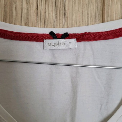 Oysho women's t-shirt used, white, slim fit