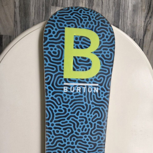 Burton Ripcord 154 snowboard with Burton Mission Reflex bindings used, size Medium, silver