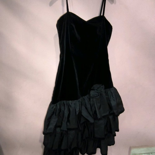Vintage theatrical dress velvet and taffeta like new, black