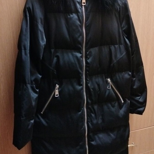 Sweewe Long Women's Jacket with Detachable Fur Hood like new, black, size L