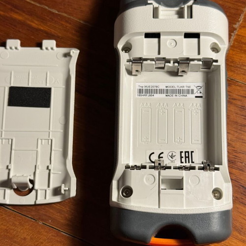 Motorola TLKR T50 walkie-talkie set used, 2 pieces