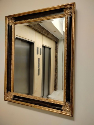 Antique mirror like new, Italian origin