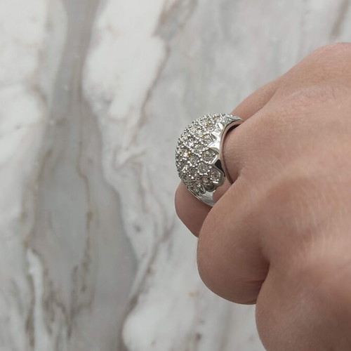 Chunky ring used with zircon stones