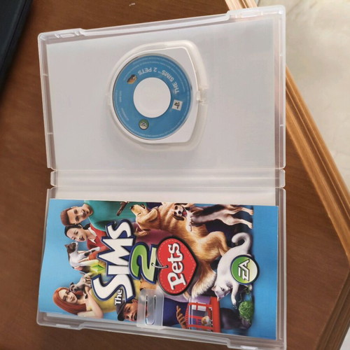 The Sims 2 Pets PSP video game like new