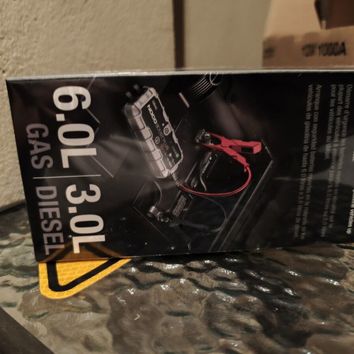 Noco Genius Boost Plus 12V 1000A car jump starter