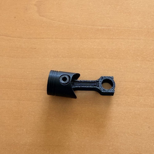 Piston car keychain like new, 3D customizable color