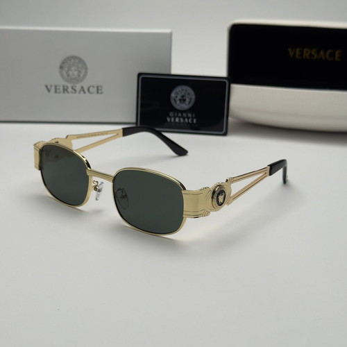 Versace Gold Medusa Vintage Edition sunglasses new, green lenses