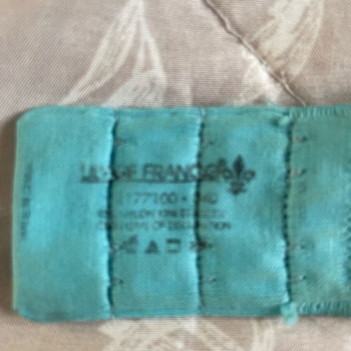 Turquoise padded bra with smart cross back clasp 75C used