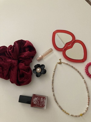 Accessory set new with scrunchie, heart mirror, necklace, and more