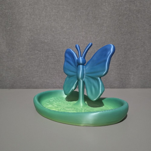 3D Printed Butterfly Tray like new, decorative jewelry holder