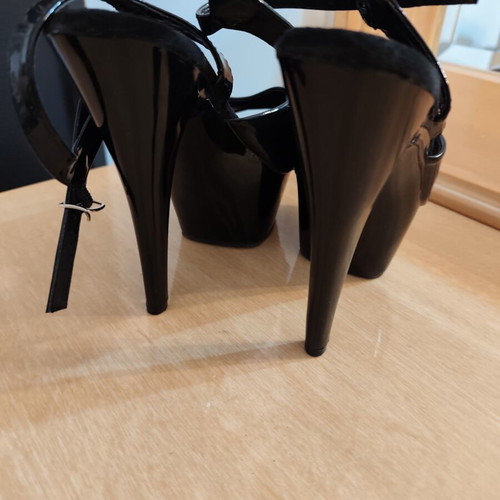 Pleaser shoes size 39 used