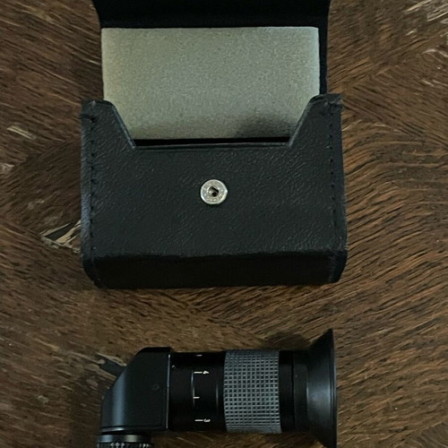 Contax RTS 35mm SLR camera with Zeiss 50mm f/1.4 lens used