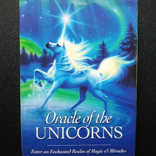 Oracle of the Unicorns card deck like new, magic and spiritual guidance