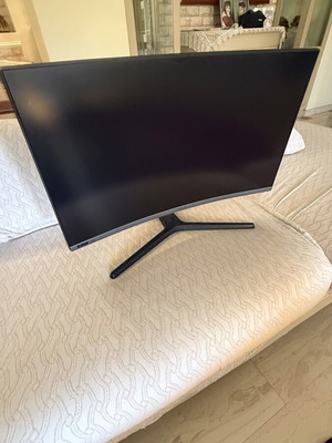 Samsung C27RG50 27" κυρτή gaming οθόνη σαν καινούργιο, 240Hz