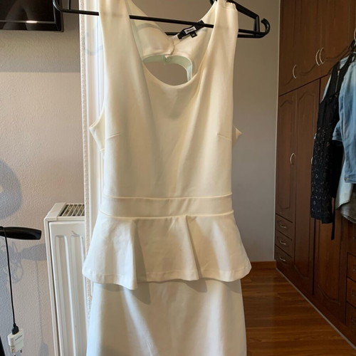 Women dress white with open back, size M, Bik Bok new