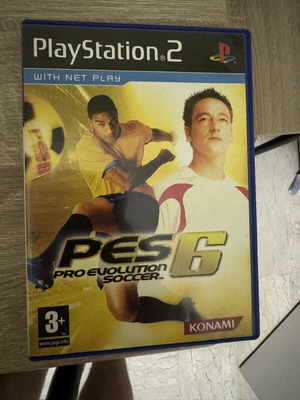 Pro Evolution Soccer 6 за PlayStation 2 като нова