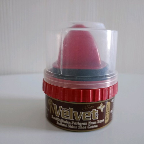 Dark brown shoe polish unused