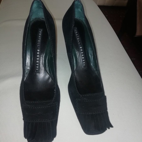Fratelli Rossetti black pumps like new, size 39.5, 9cm heel