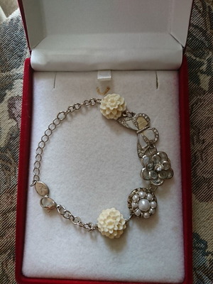 Bracelet summer from Accessorize like new, silver
