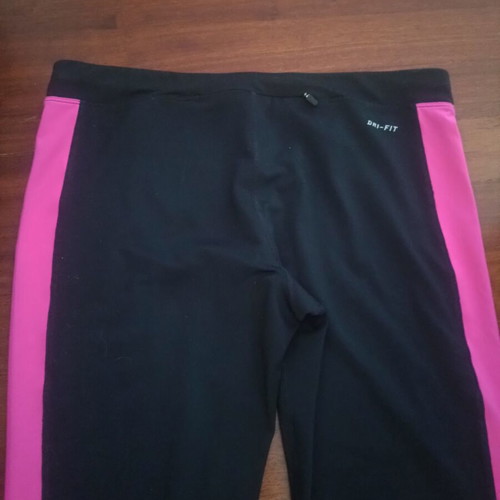 Nike Dry Fit women's sports leggings used, size Large, black and pink