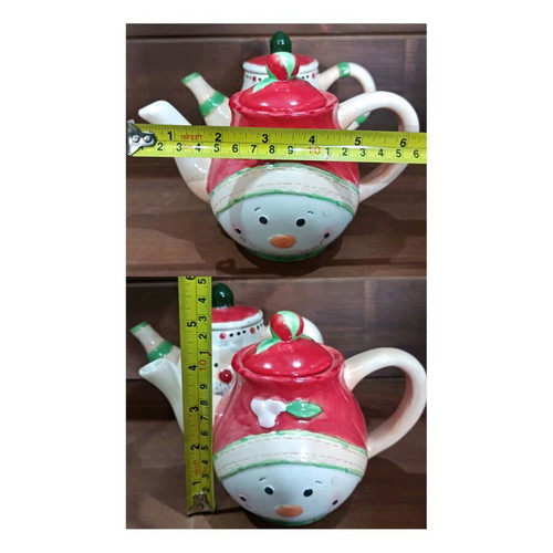 Vintage Christmas teapots set of 2, new