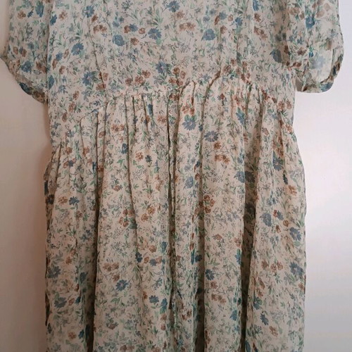 Dress used size M romantic with waist tie