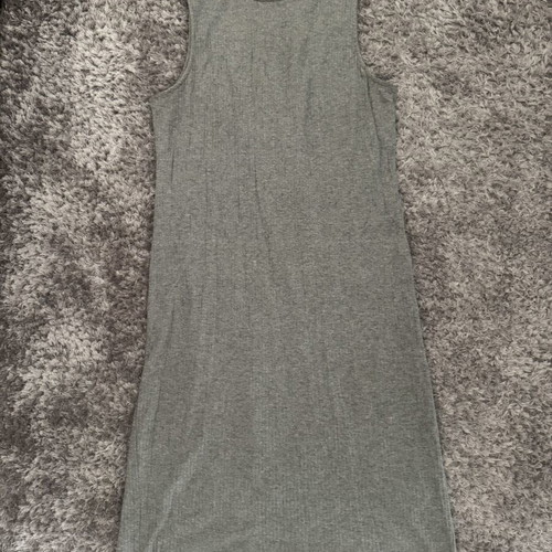 H&M ribbed bodycon dress like new, sizes S and M, gray