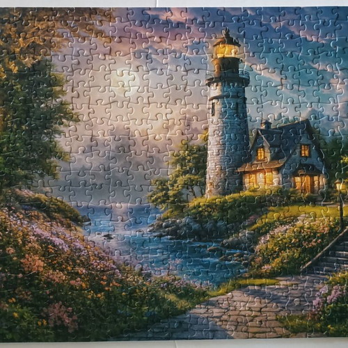 Cherry Pazzi Puzzle 500 Pieces like new, Moonlight Lighthouse
