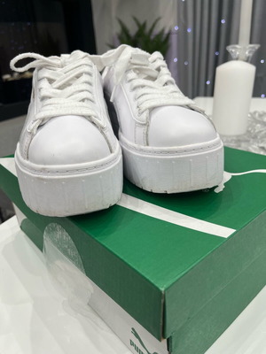 Puma women's sneakers used, white with high sole Traktor