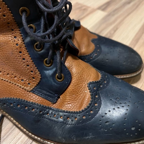 Brogue boots used, brown and blue, size 42