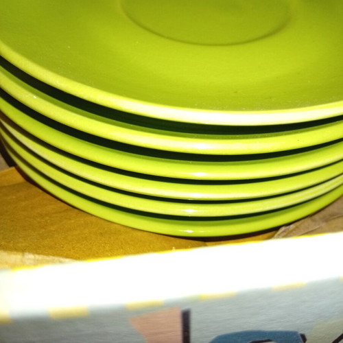 Mugs with Saucers Set of 6 Green Light Used