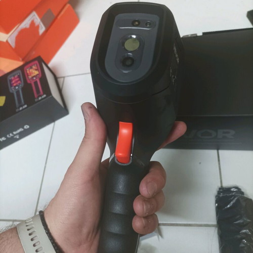 Vevor thermal camera 240x180 LCD 7.1 cm new
